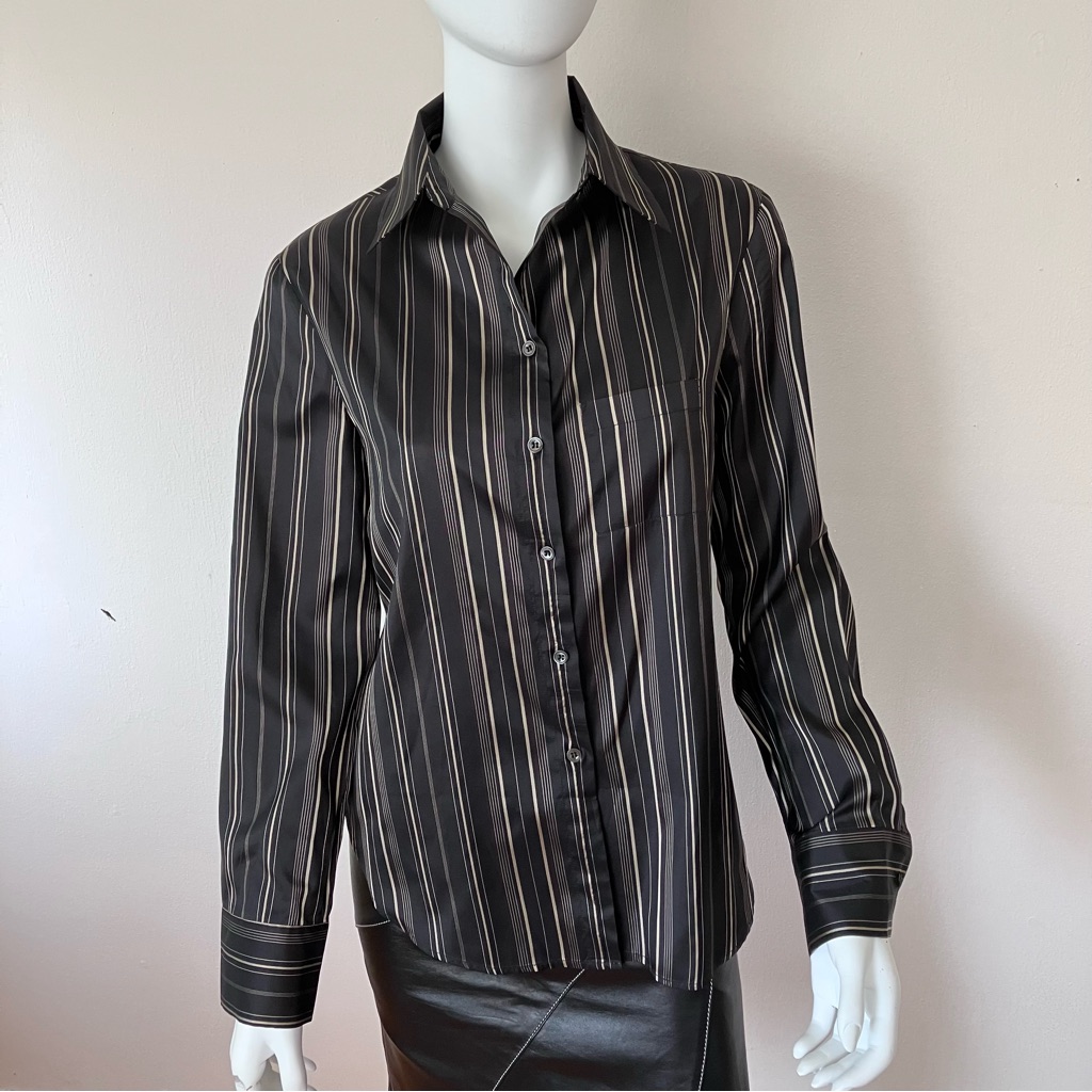 Nwot Hugo Boss Black/Beige Silk Blouse.